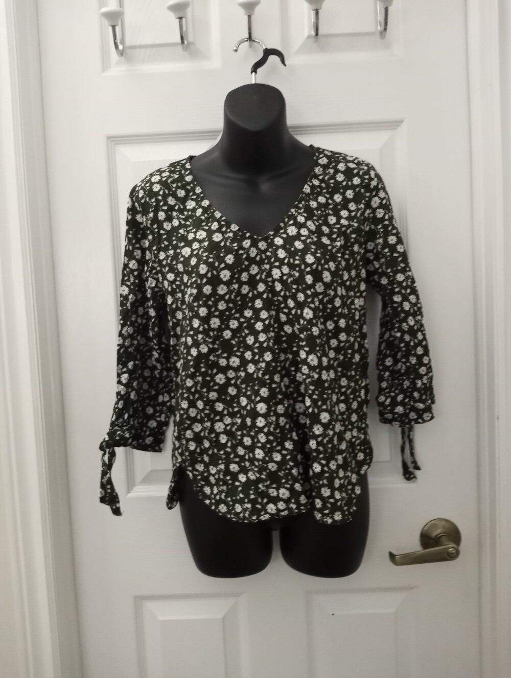 👠L.O.G.G. Blouse👠